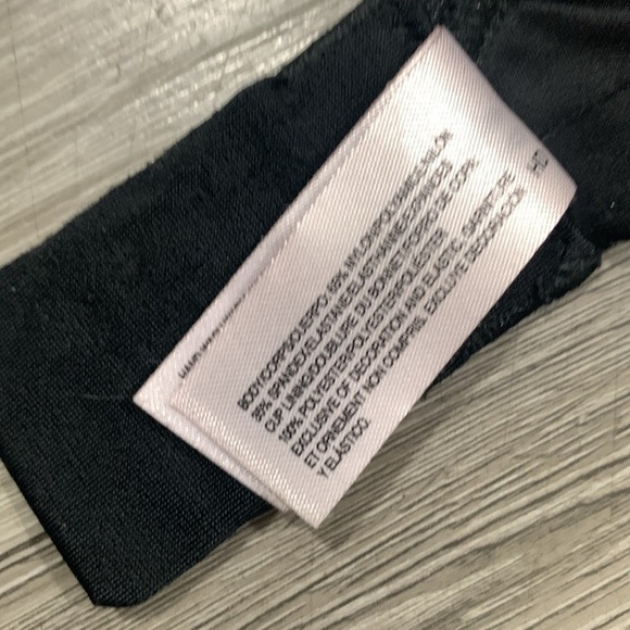 Wacoal 858220 Amazing Assets Back Smoothing Underwire Push-Up size 32D - Picture 10 of 15